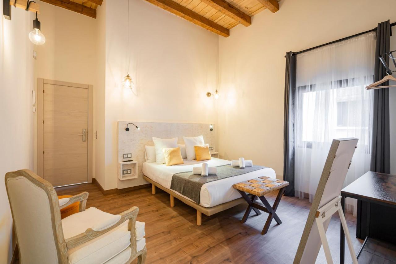Dobo Azacanes Hostal โตเลโด ภายนอก รูปภาพ
