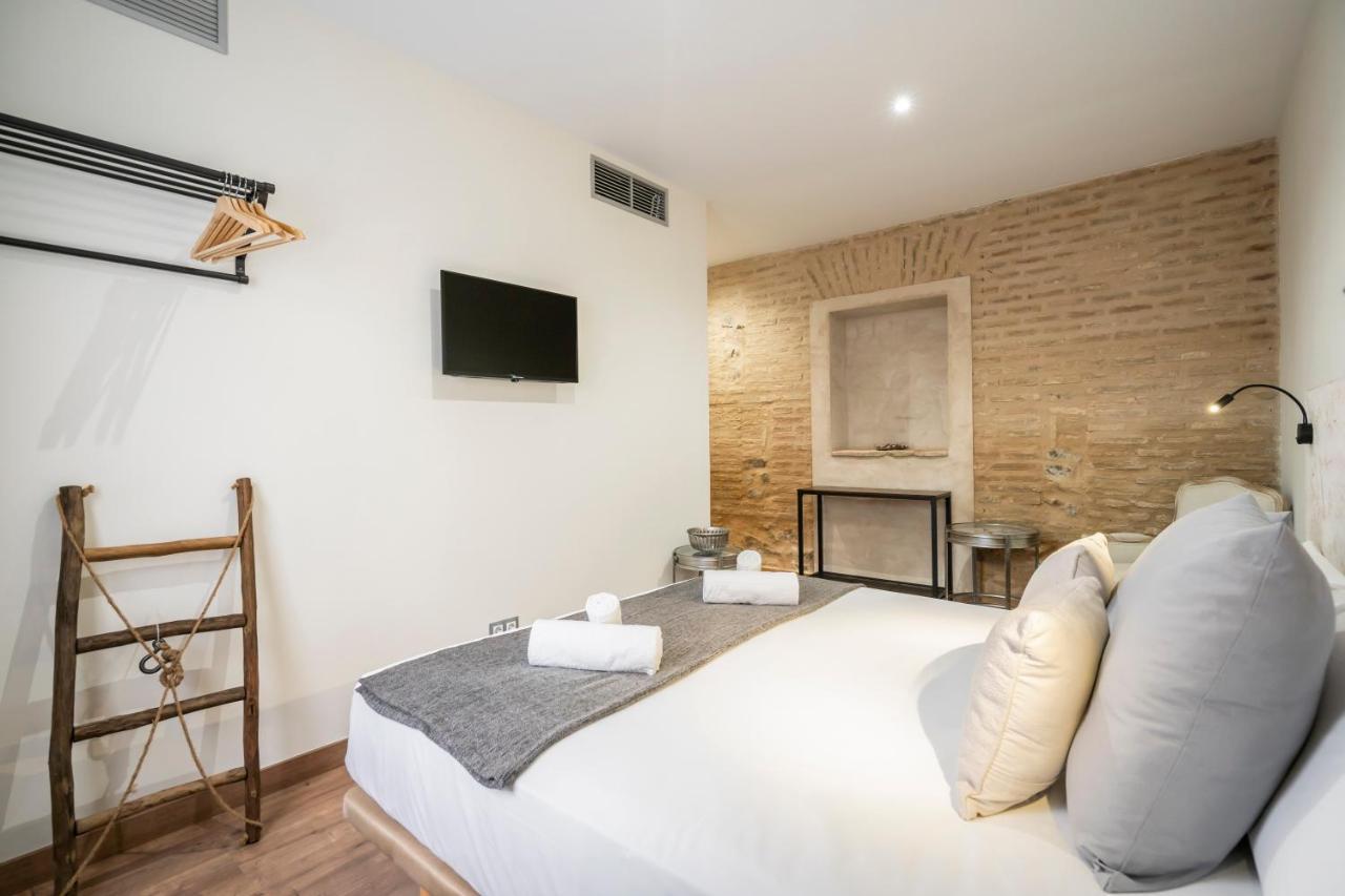 Dobo Azacanes Hostal โตเลโด ภายนอก รูปภาพ