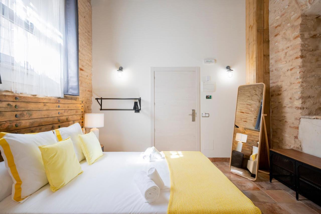 Dobo Azacanes Hostal โตเลโด ภายนอก รูปภาพ