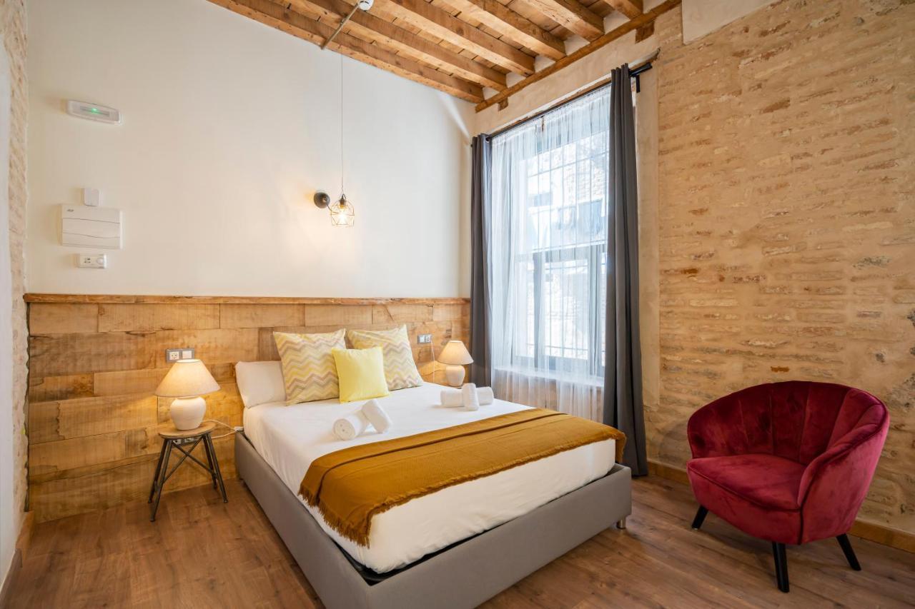 Dobo Azacanes Hostal โตเลโด ภายนอก รูปภาพ