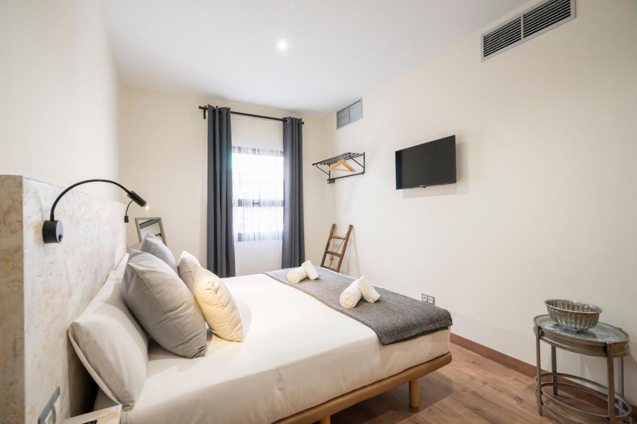 Dobo Azacanes Hostal โตเลโด ภายนอก รูปภาพ